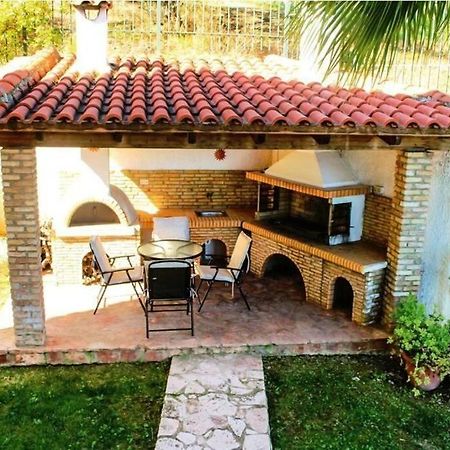 Villa Platanos Estate Akrata Esterno foto
