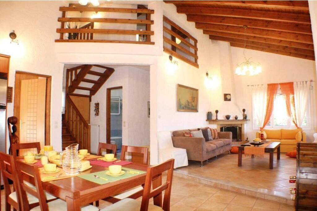 Villa Platanos Estate Akrata Esterno foto
